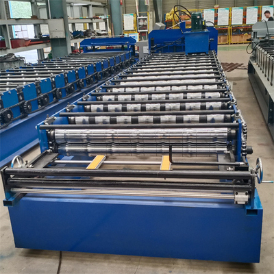 Mattonelle lustrate d'acciaio di colore che formano progettazione completamente automatica ondulata della macchina nuova