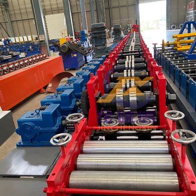 Manica solare dello SpA C della struttura di 23M/MIN Roll Forming Machine For che forma macchina
