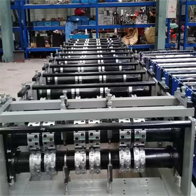 Rotolo di Decking del pavimento d'acciaio che forma la costruzione tagliente idraulica del tetto della macchina