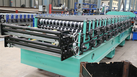 Rotolo ad alta velocità di doppio strato che forma l'acciaio della macchina e materiale galvanizzato