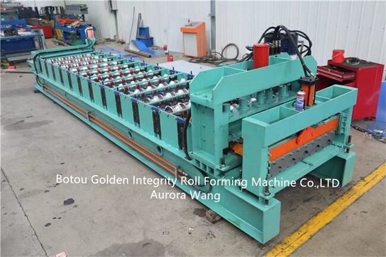 mattonelle di tetto del metallo della macchina 415v di 15m/Min Glazed Tile Roll Forming che fanno macchina