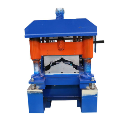 Metallo che copre metà di Ridge Capping Roll Forming Machine dello strato intorno a Ridge Hat Machine