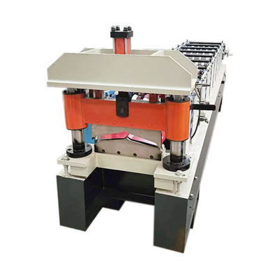 Macchina d'acciaio di Ridge Cap Roof Roll Forming dell'arco di colore del metallo per Ridge Capping Tile