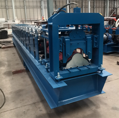 Il tetto lustrato Ridge Cap Roll Forming Machine ha galvanizzato l'acciaio di colore del metallo