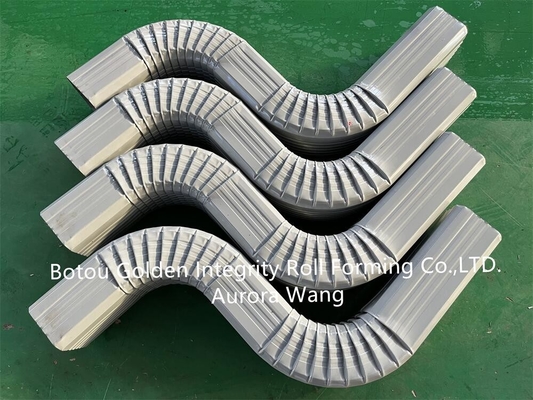 Rotolo d'acciaio galvanizzato del tubo dell'incanalamento che forma macchina 20m/Min For Roof