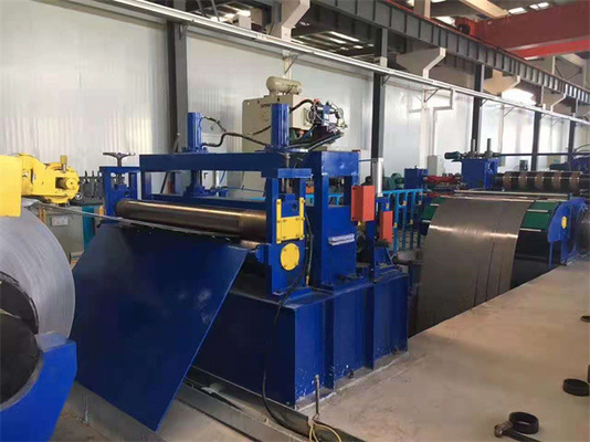 Linea di taglio d'acciaio galvanizzata macchina 180KW di colore completamente automatica