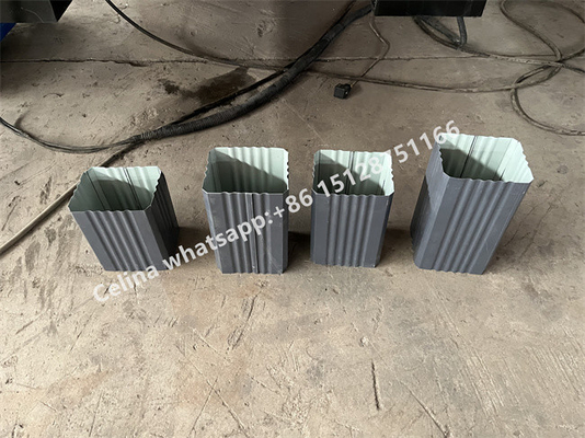 l'acciaio dell'incanalamento No.45 di Ridge Cap Roll Forming Machine del tetto di fase di 380V 50HZ 3 ha ricoperto