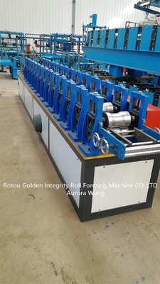 Rotolo dello sportello 4KW che forma la muffa della macchina che taglia controllo dello SpA