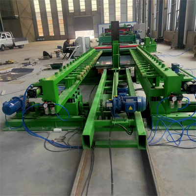Taglio del metallo della lamiera di acciaio di colore a controllo dello SpA della macchina 30KW di lunghezza