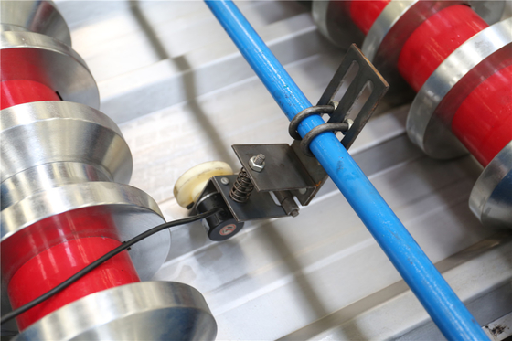 1.5mm 18 rotolo trapezoidale di formazione dello strato del tetto di punti IBR che forma macchina