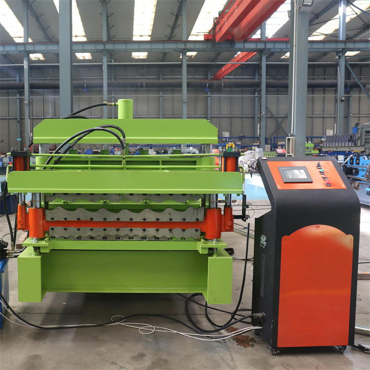 Rotolo galvanizzato d'acciaio di doppio strato del tetto di colore che forma macchina per il materiale da costruzione del metallo